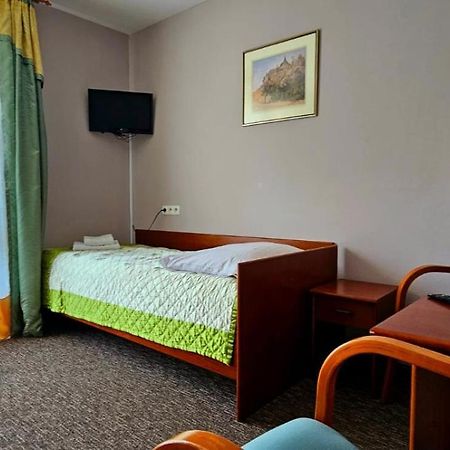 Dom Pracy Tworczej Hotell Kazimierz Dolny Exteriör bild